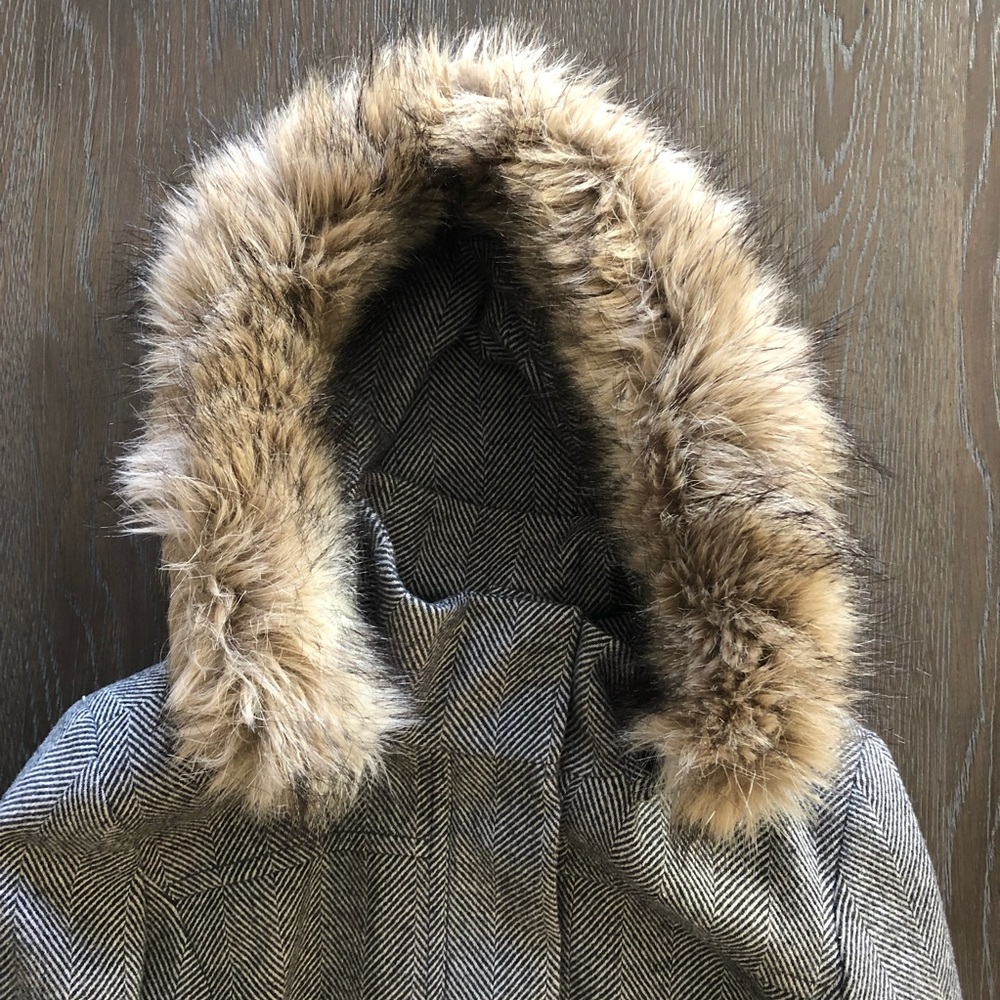 Esprit herringbone coat,  fur trimmed hoodie MED